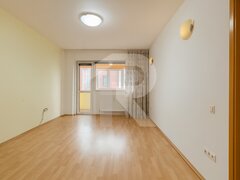 Lacul Tei -Teiul Doamnei, Etaj 3, 2 balcoane, Orientare VEST, Bloc reabilitat